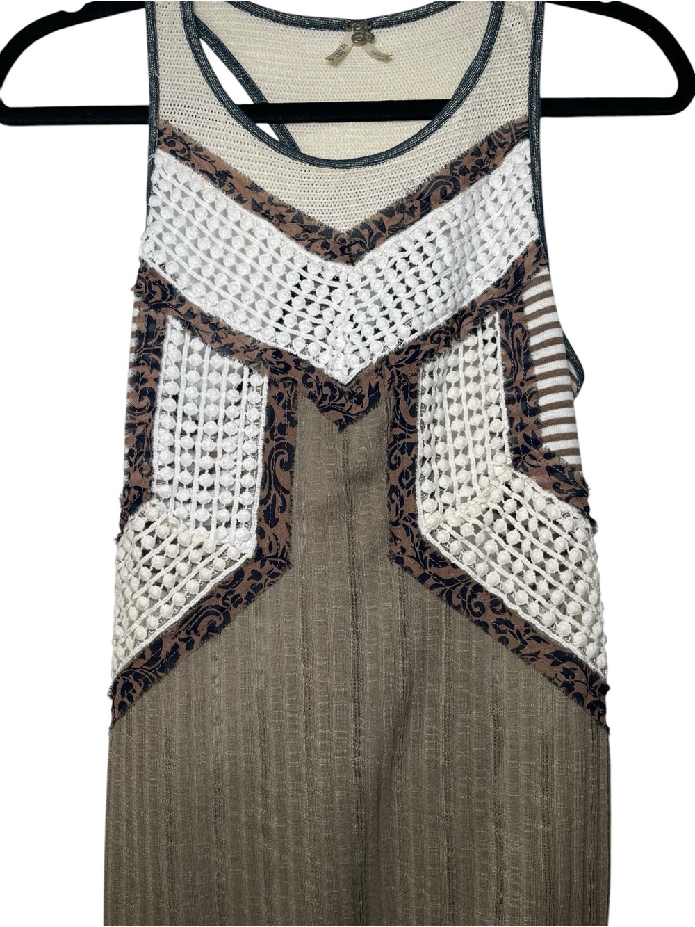 Gimmicks By BKE Sleeveless Olive Knit Tank with White Crochet Panels Size Small - Picture 3 of 14